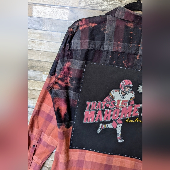 Kansas City Chiefs Mahomies Upcycled Handcrafted Dip Dye Bleach Flannel Shirt - Picture 6 of 15